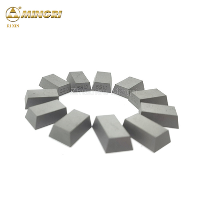 مواد خام نوک برش سنگ کاربید ونگستین SS10 برای عمر طولانی و خواص پایدار درجه YG10C